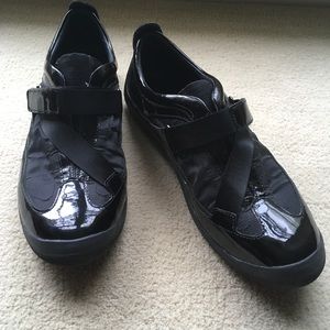 Cole Hann Fashion Sneaker